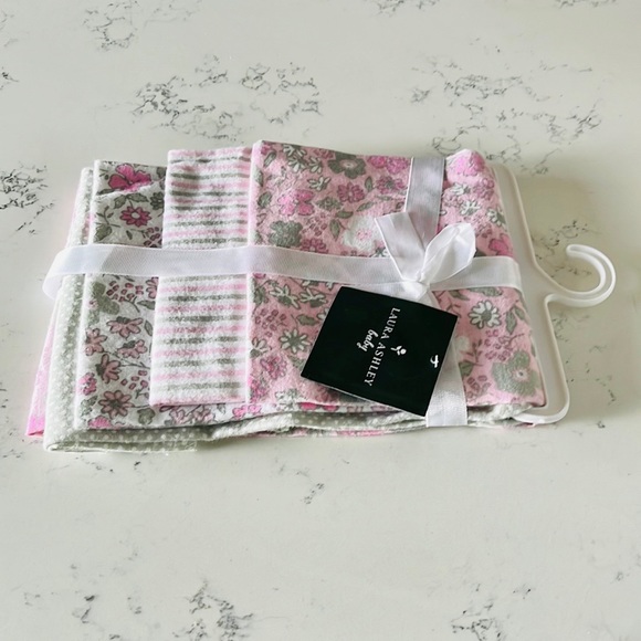 Laura Ashley 4 pack baby receiving blankets - Picture 6 of 10